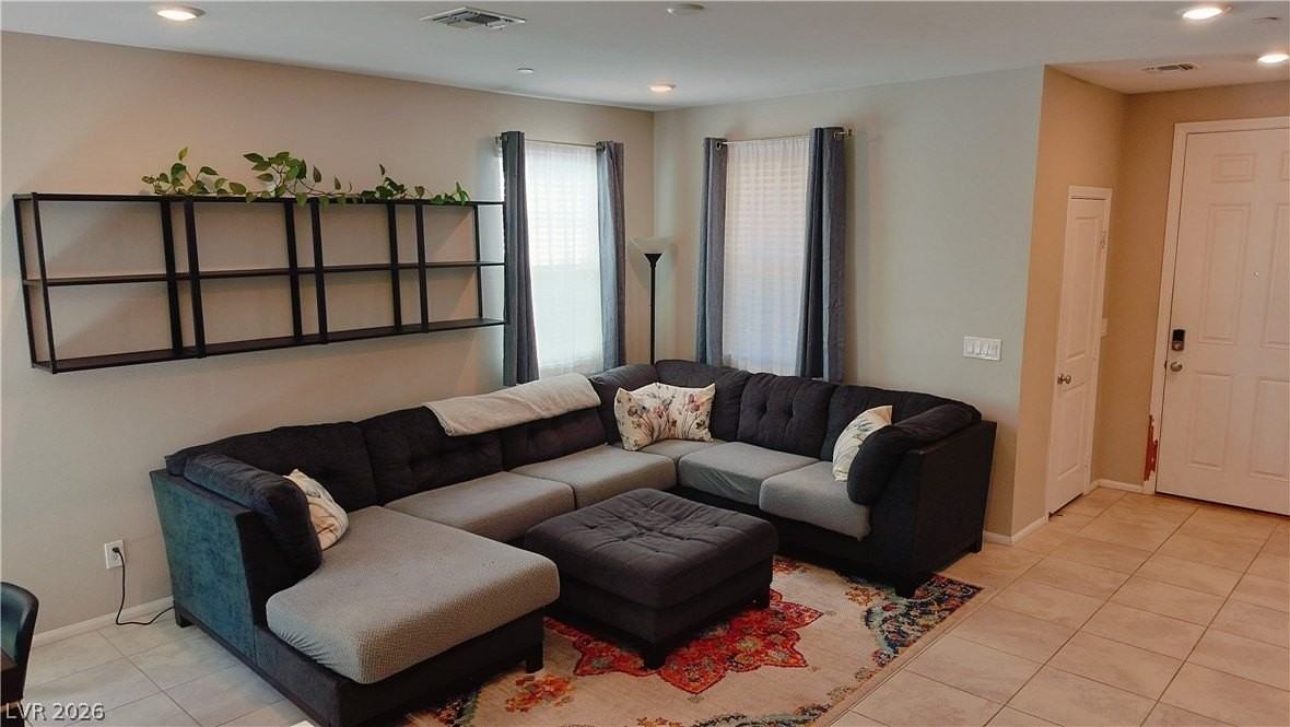 1112 Frye Mesa Ave - Photo 4 of 17