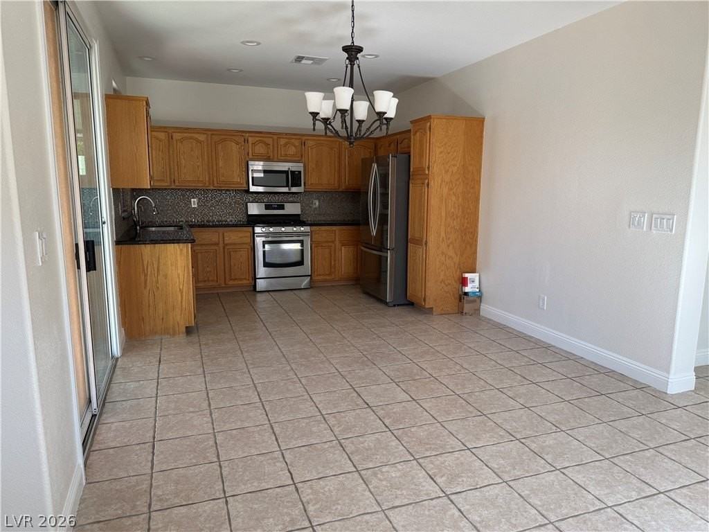 8159 Shellstone Ave - Photo 7 of 28