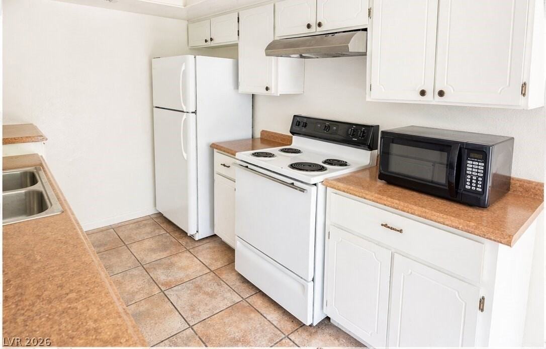 6601 Silverstream Ave #D - Photo 5 of 11