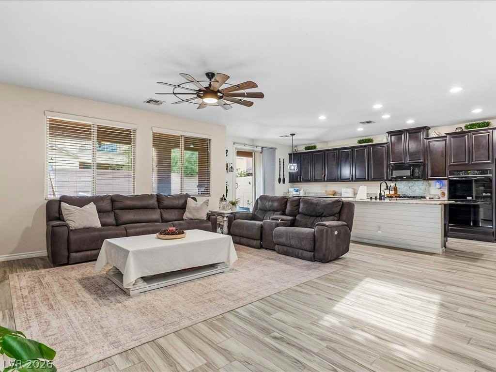 12437 Mosticone Way - Photo 5 of 50