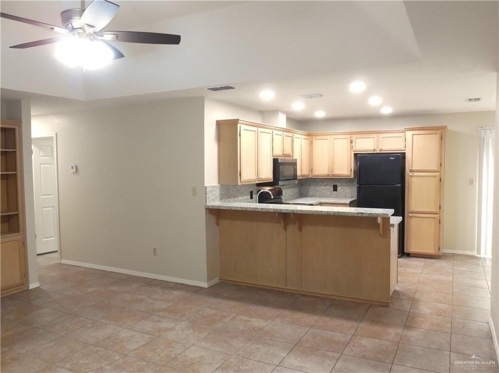 6512 N 7th St #3 - Photo 5 of 27