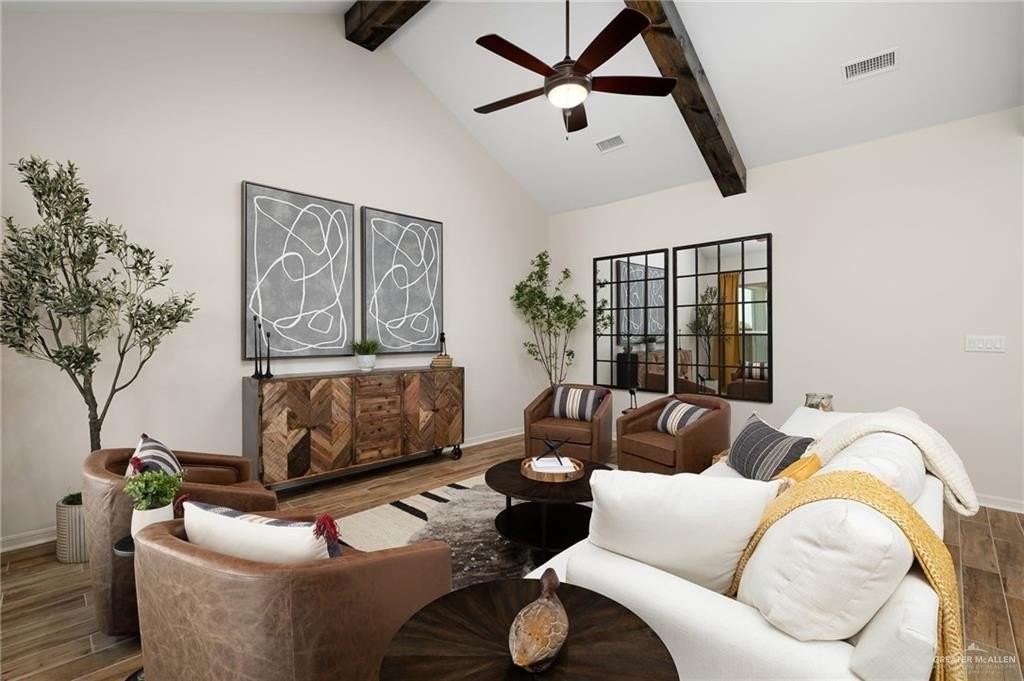 1565 E Silos Ave - Photo 4 of 33