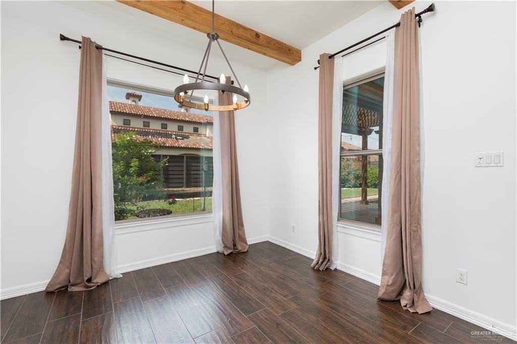 2502 Elbrus Ave - Photo 6 of 21