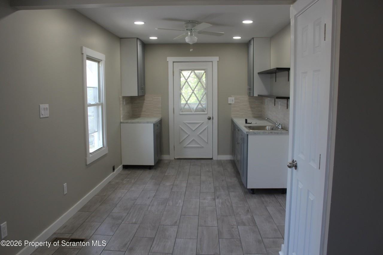 215 Ferdinand St #2 - Photo 3 of 17