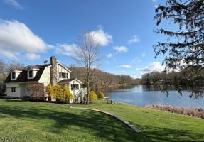 featured image of 13 N Orchard Ter