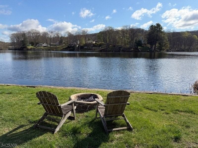 13 N Orchard Ter - Photo 3 of 18