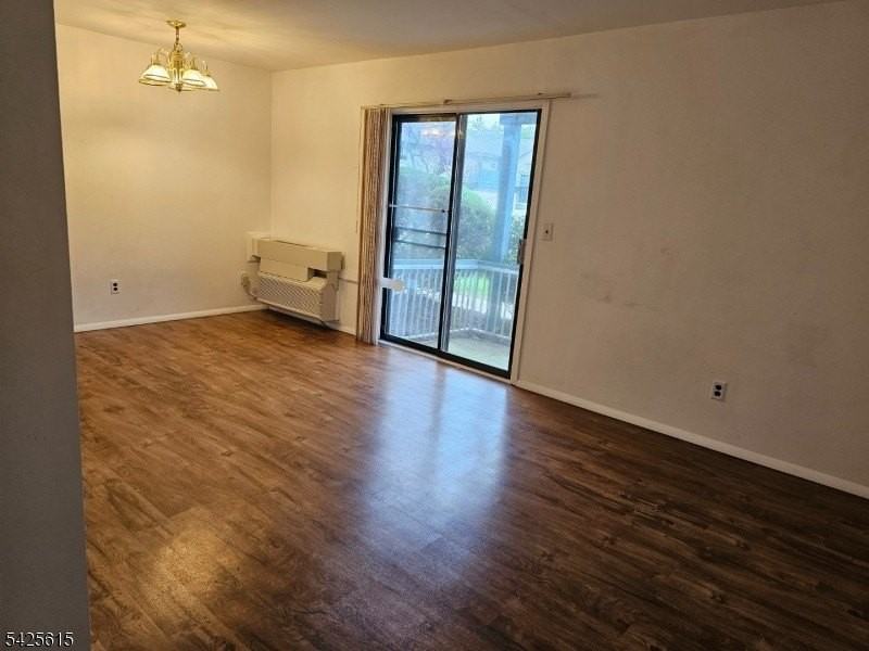 20 Delar Pkwy Apt 415 #415 - Photo 4 of 12