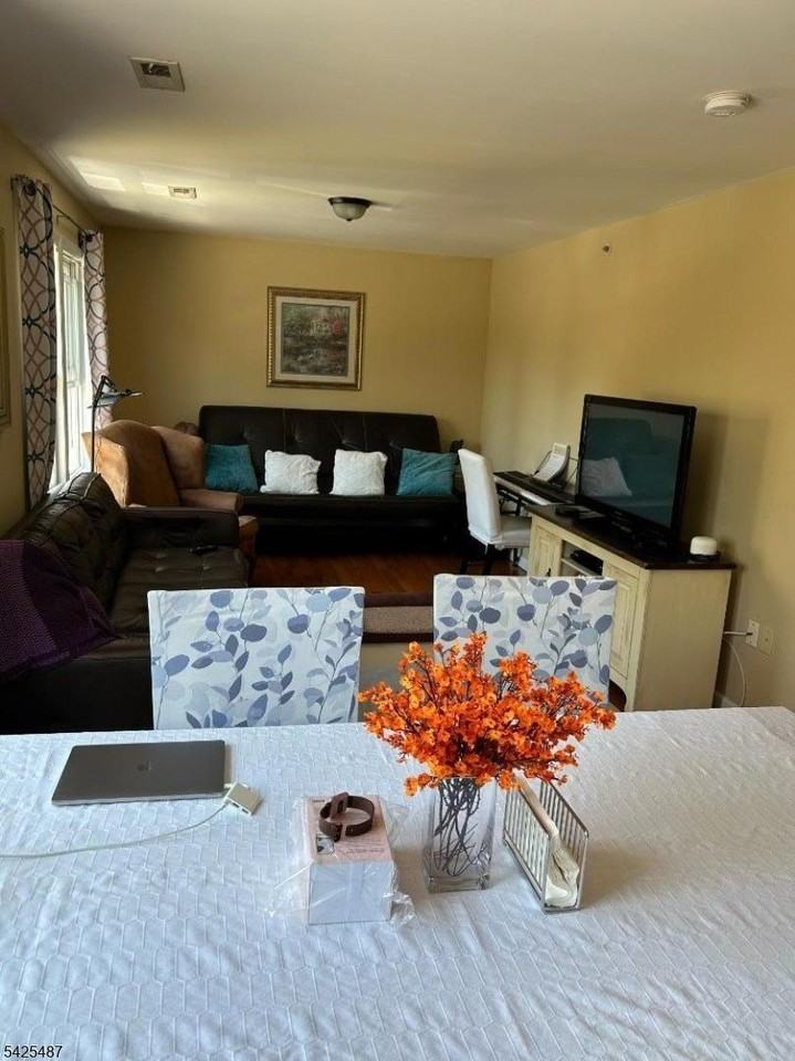 167 Newark Pompton Tpke #2 - Photo 6 of 12