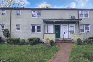 featured image of 592 Sherman Ave #D1