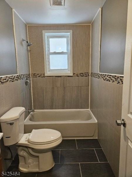 310 Halsted St - Photo 7 of 8