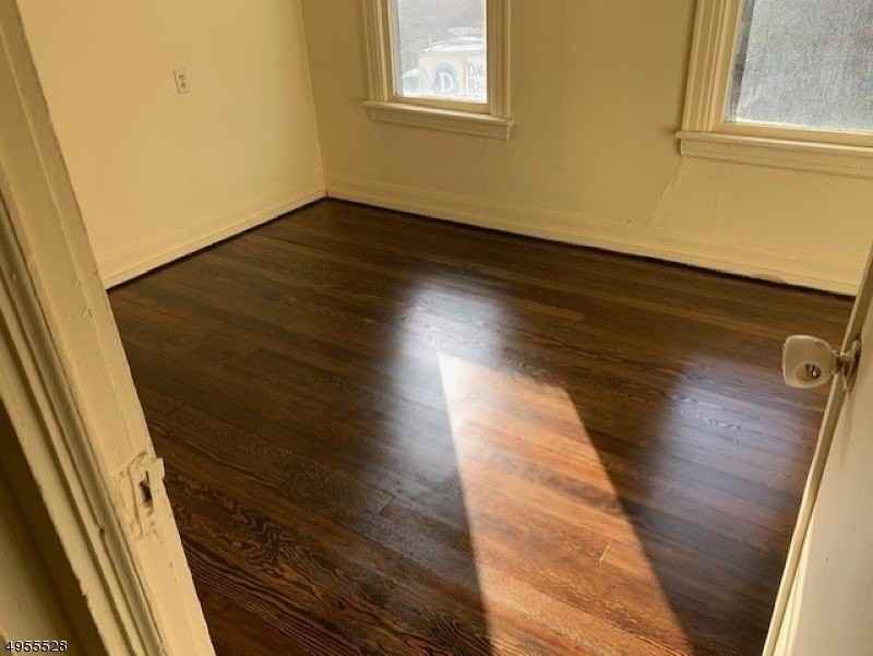 11 Hillside Ter #1 - Photo 3 of 5