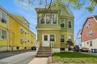 7 Beekman St #2 - Photo 1 of 1