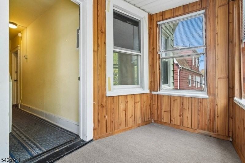 7 Beekman St #2 - Photo 4 of 27