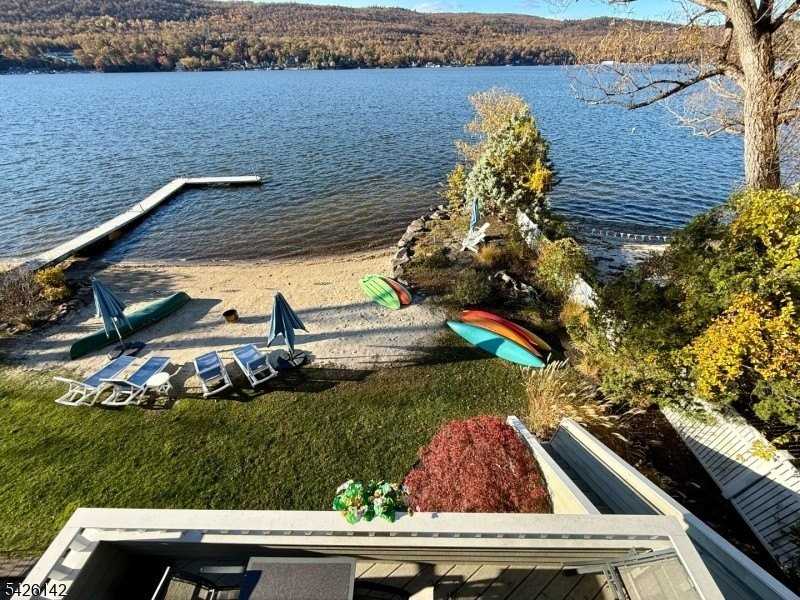 73 Forest Lake Dr - Photo 2 of 34