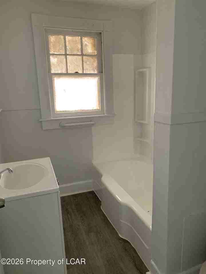 51 S Welles St - Photo 6 of 9