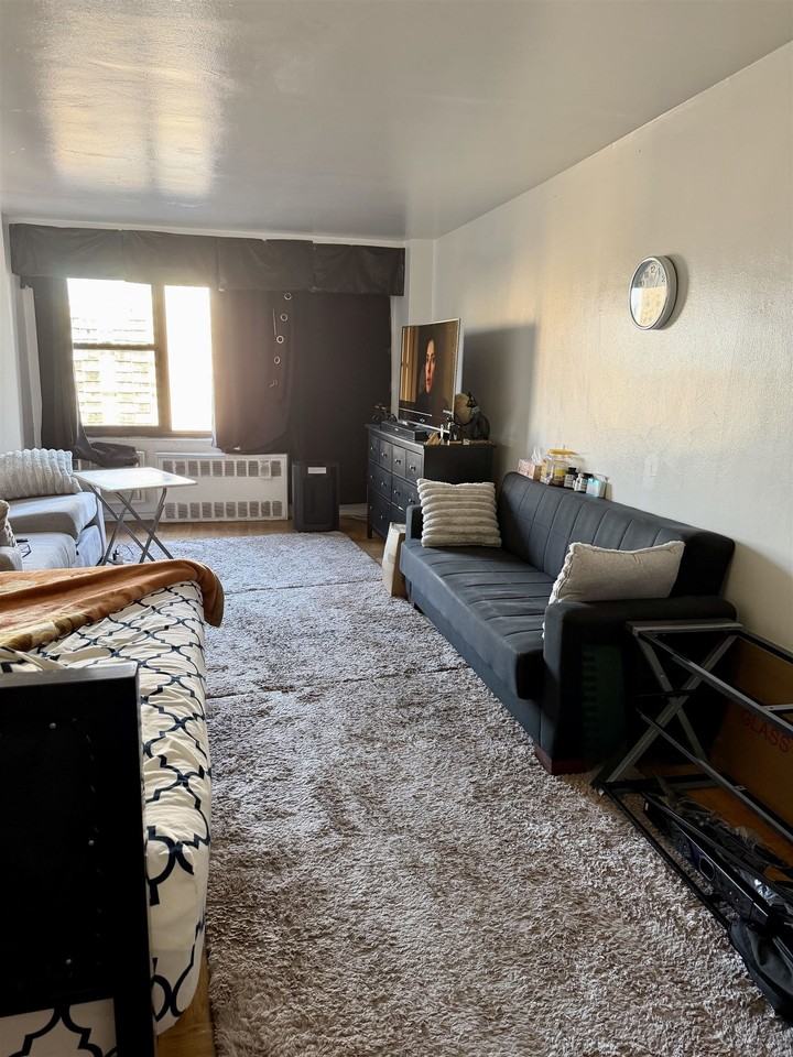 10 Huron Ave #14B - Photo 3 of 14