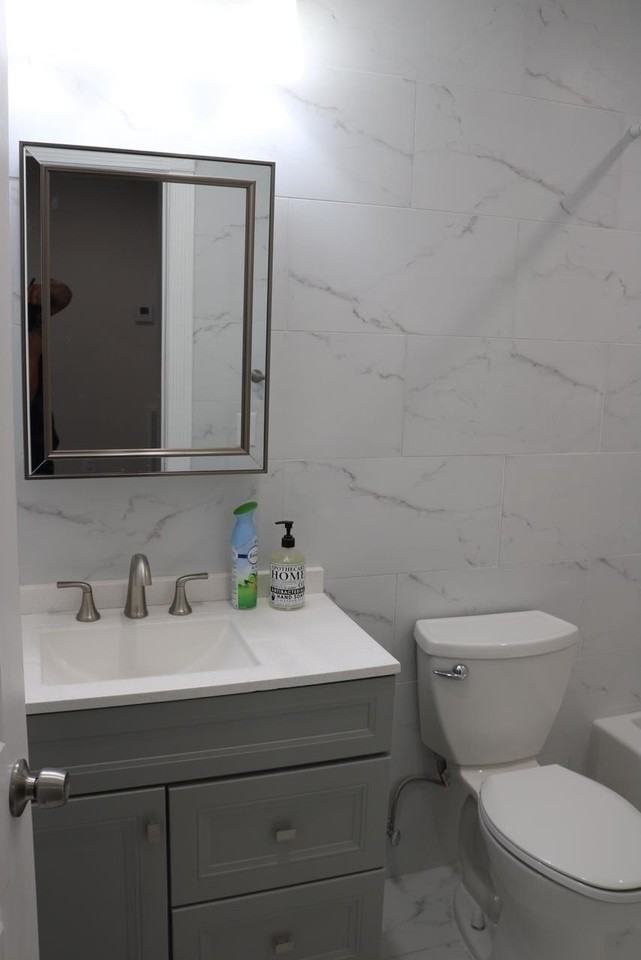 2110 Summit Ave #2 - Photo 7 of 11