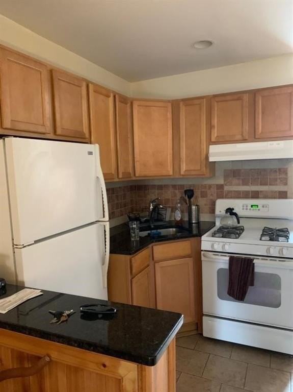 311 7th St #5 - Photo 3 of 6