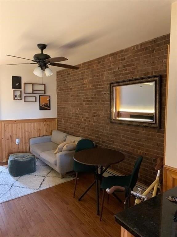 311 7th St #5 - Photo 5 of 6