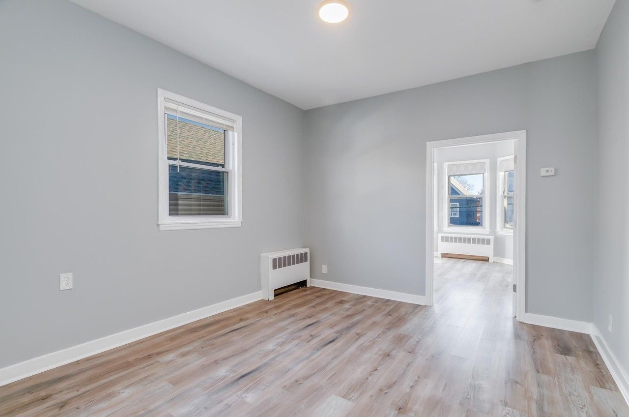 86 W 27th St #4 - Photo 7 of 13