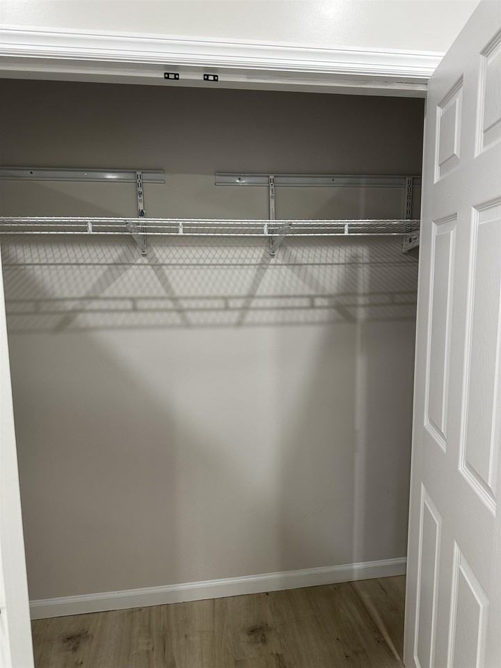 34 Humphrey Ave #1 - Photo 3 of 8