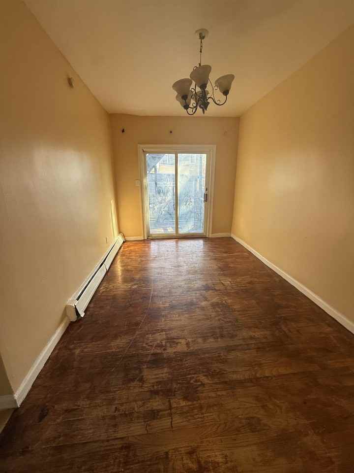 290 Ege Ave #1 - Photo 3 of 15