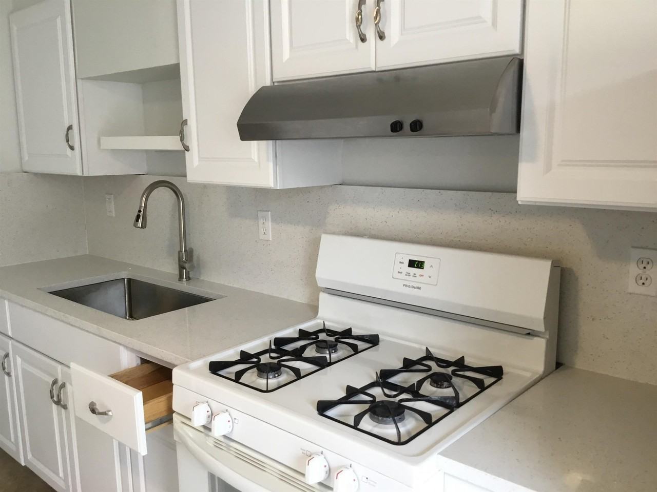 90 Union Ave #2 - Photo 7 of 25