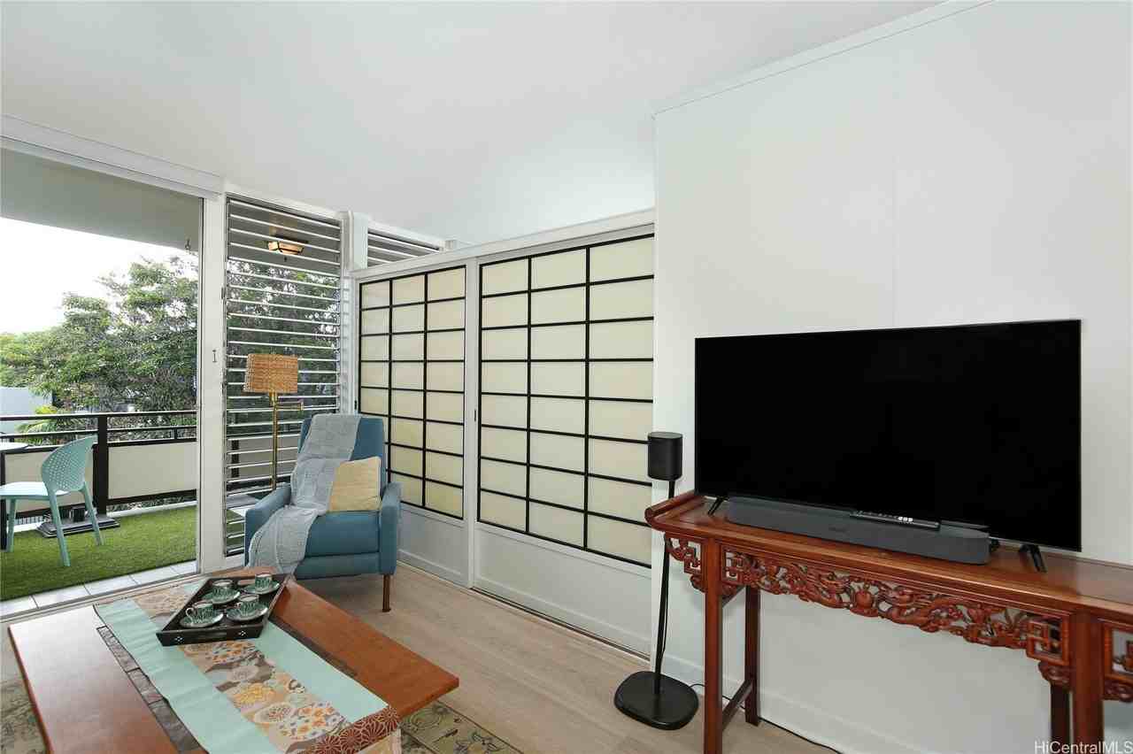 1630 Makiki St #A303 - Photo 6 of 18