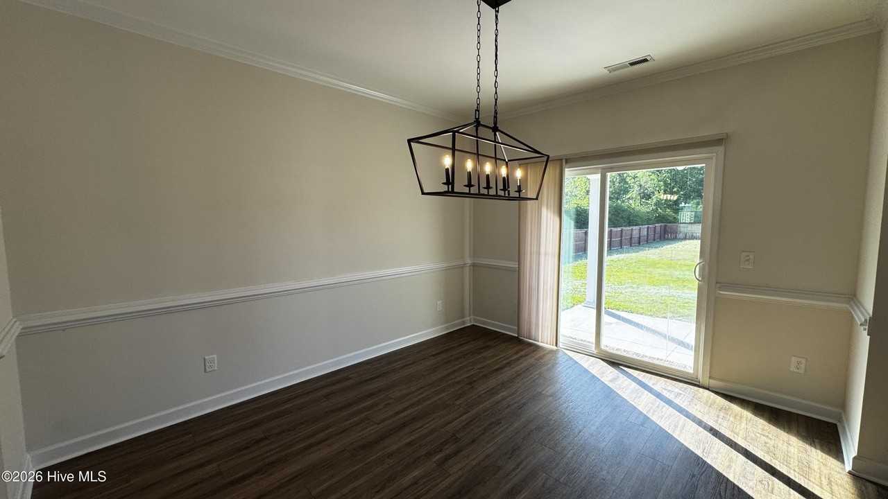 330 James Hedrick Ct - Photo 4 of 17