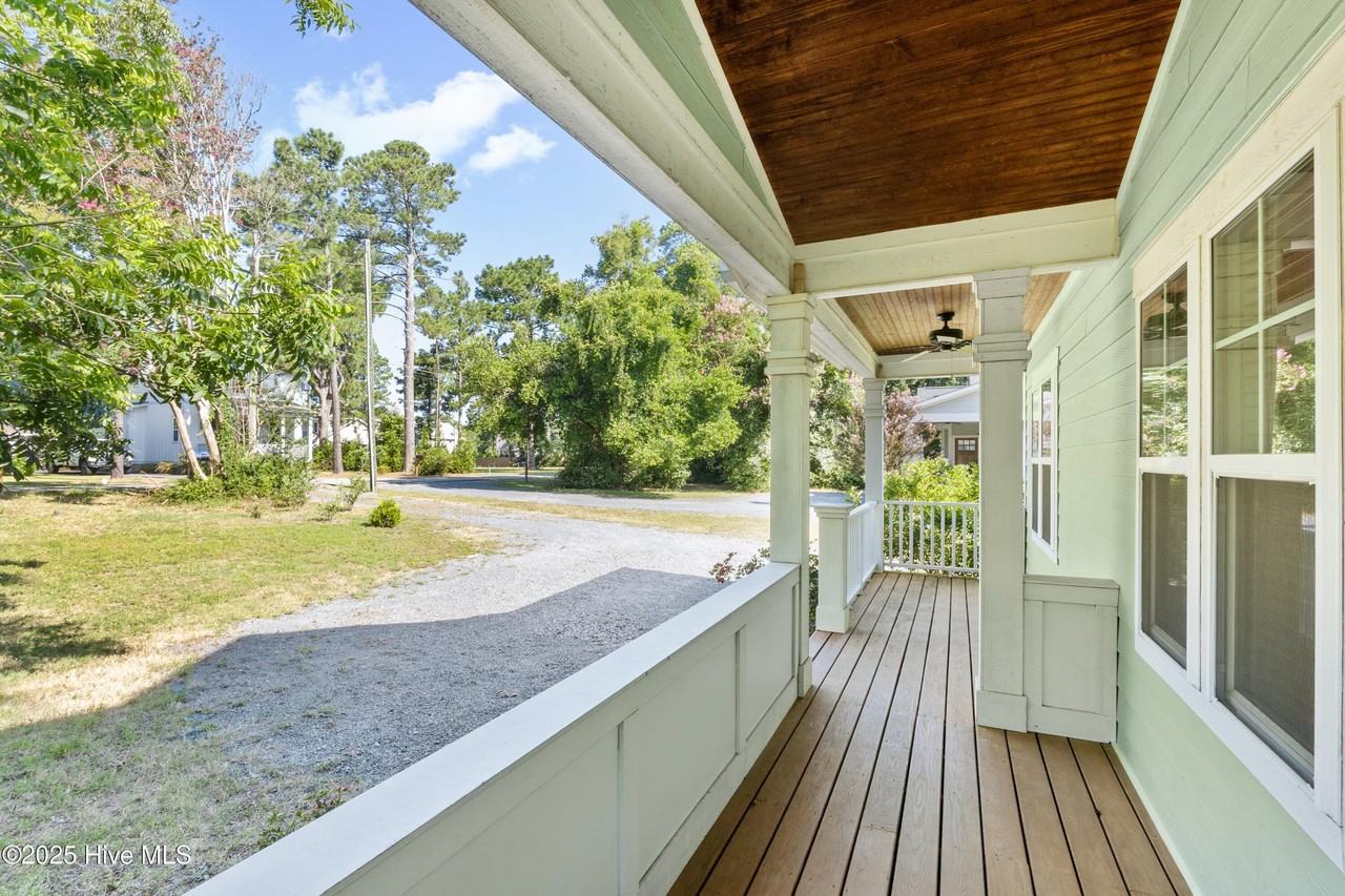 155 Piney Ln - Photo 3 of 22