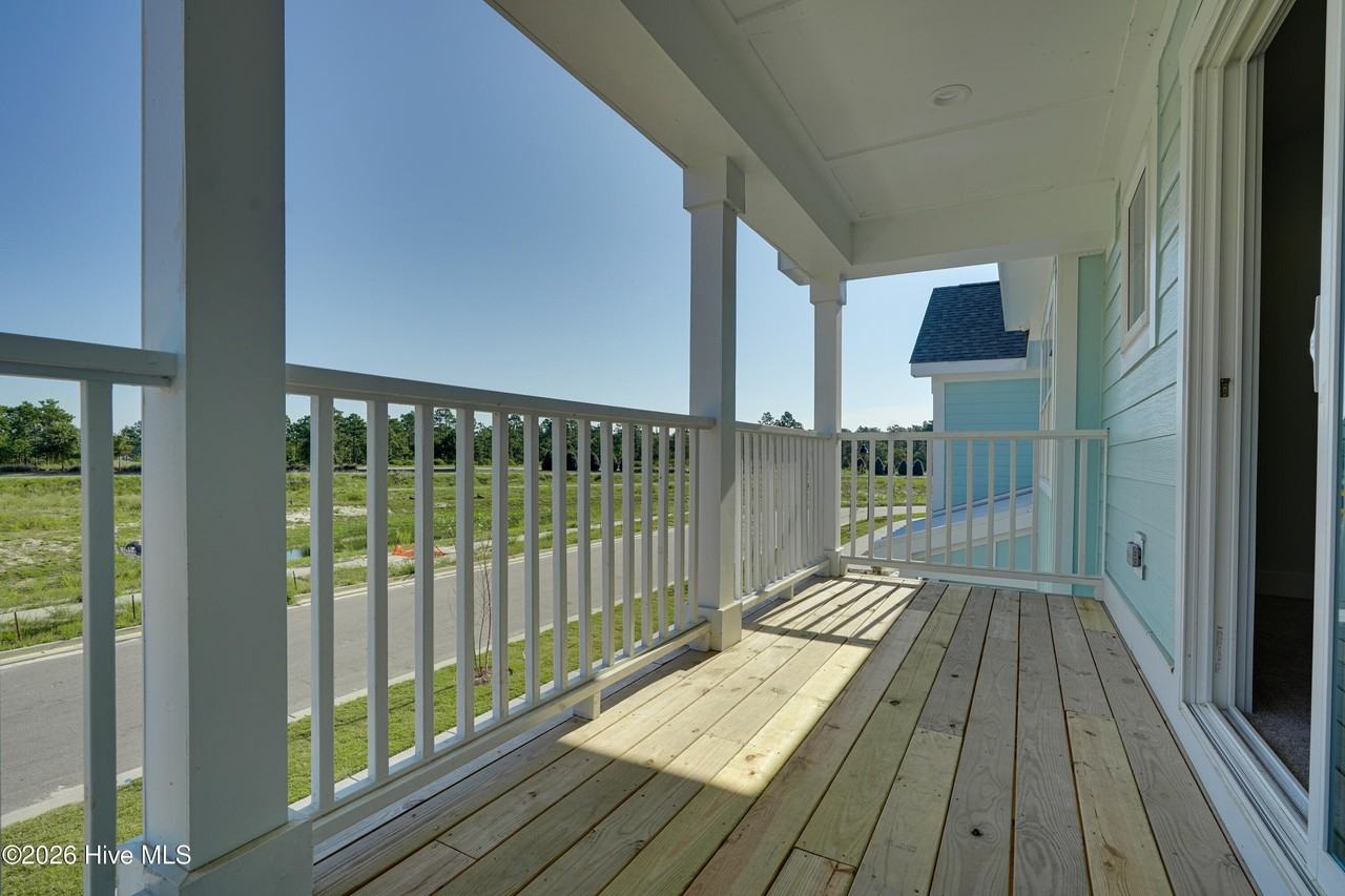 4736 Siddons Dr - Photo 7 of 10