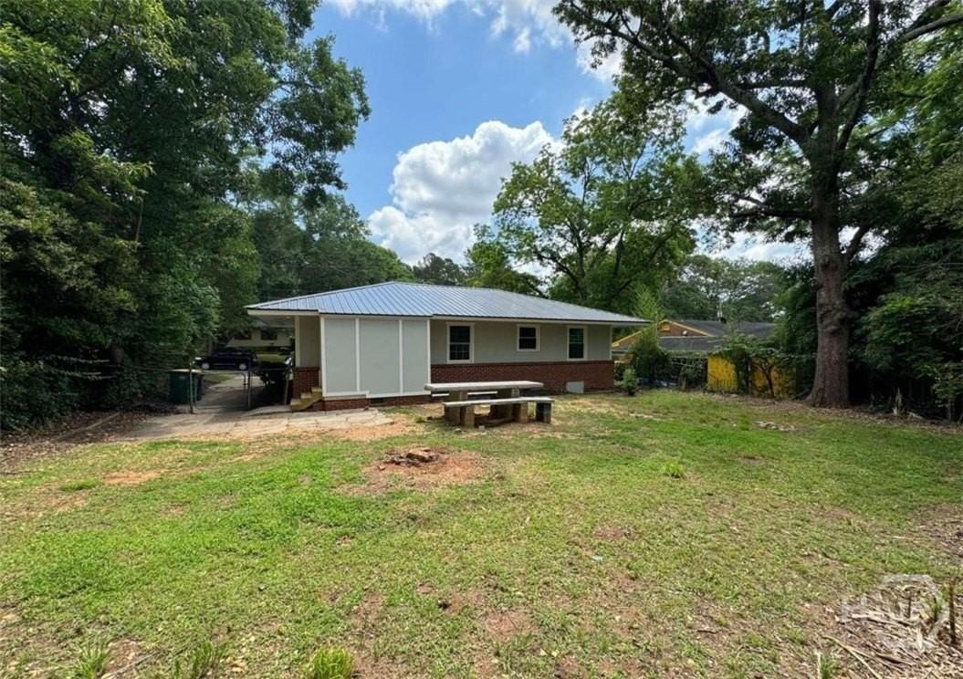 285 Willow Run - Photo 2 of 10