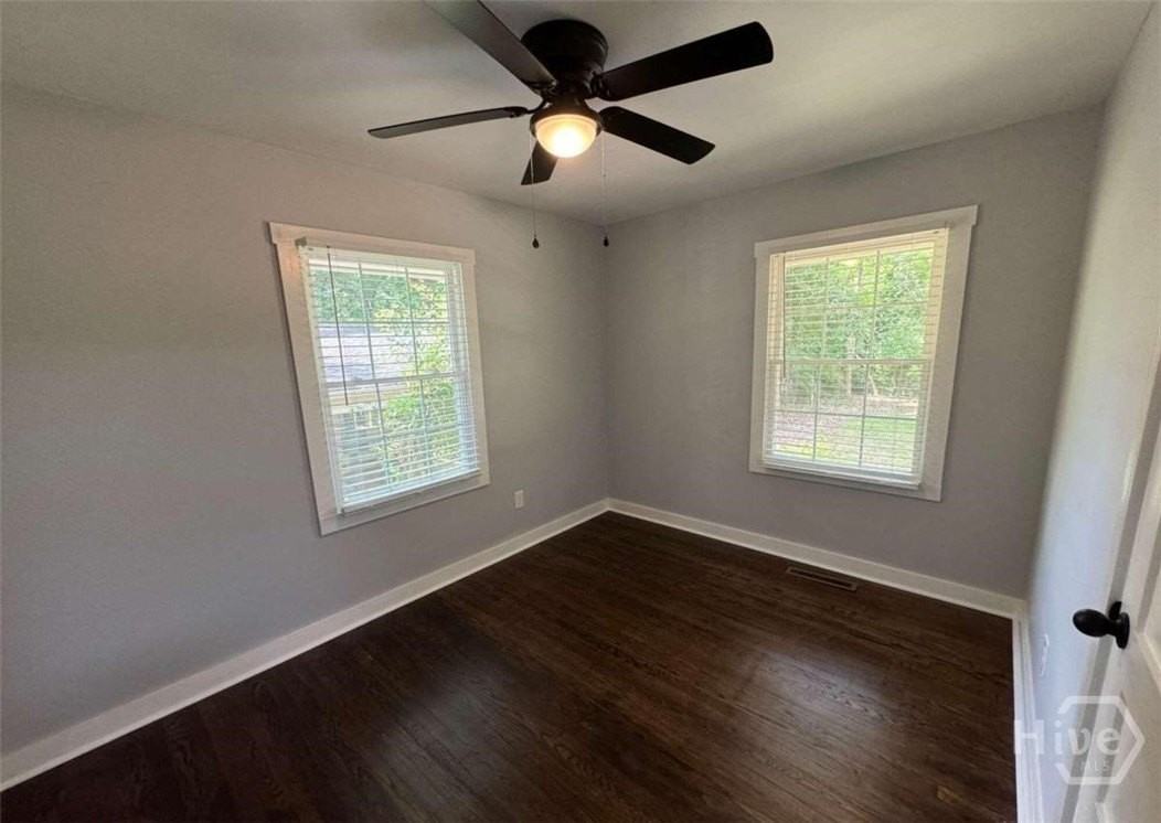 285 Willow Run - Photo 7 of 10