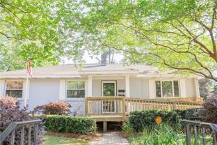 135 E Derenne Ave - Photo 1 of 1