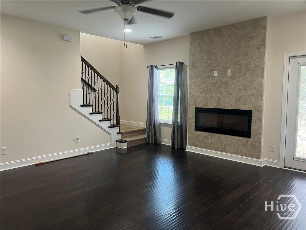 30 Gentry Way - Photo 2 of 18