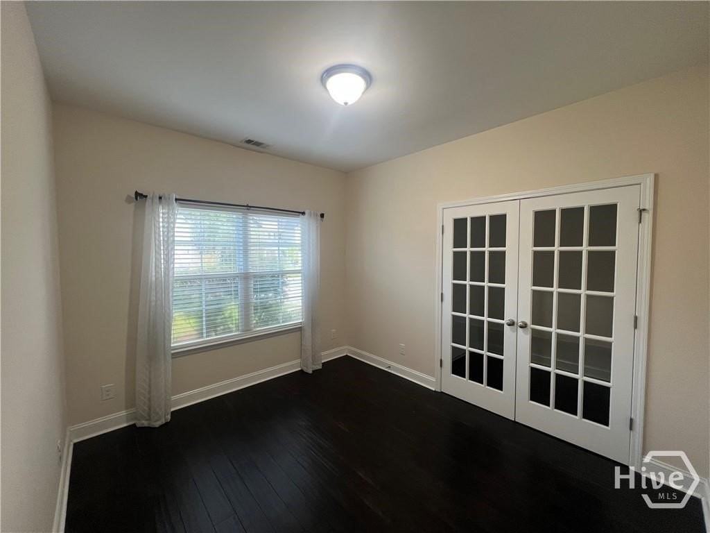 30 Gentry Way - Photo 7 of 18