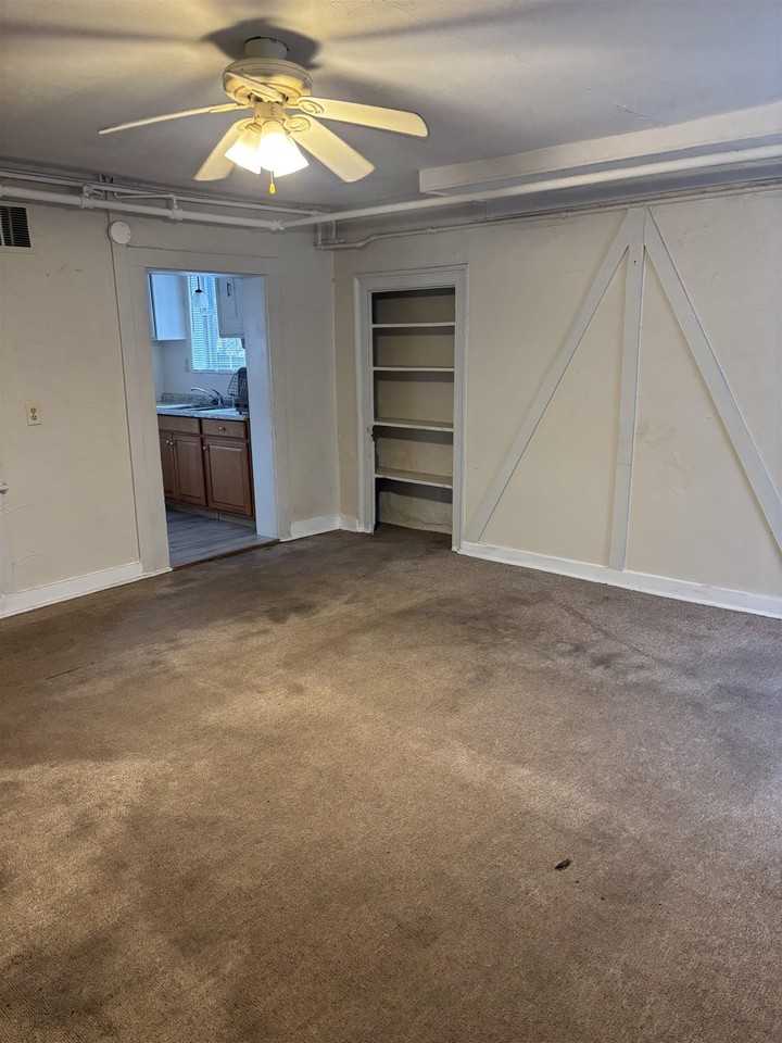 315 Kalorama St - Photo 2 of 17