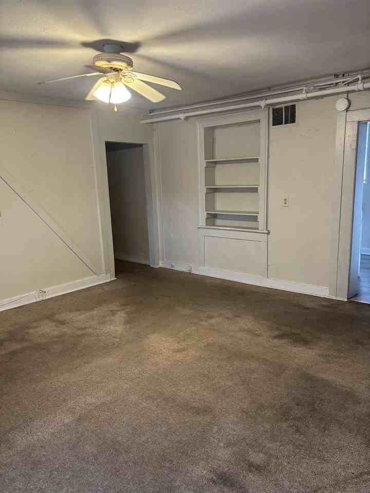 315 Kalorama St - Photo 3 of 17