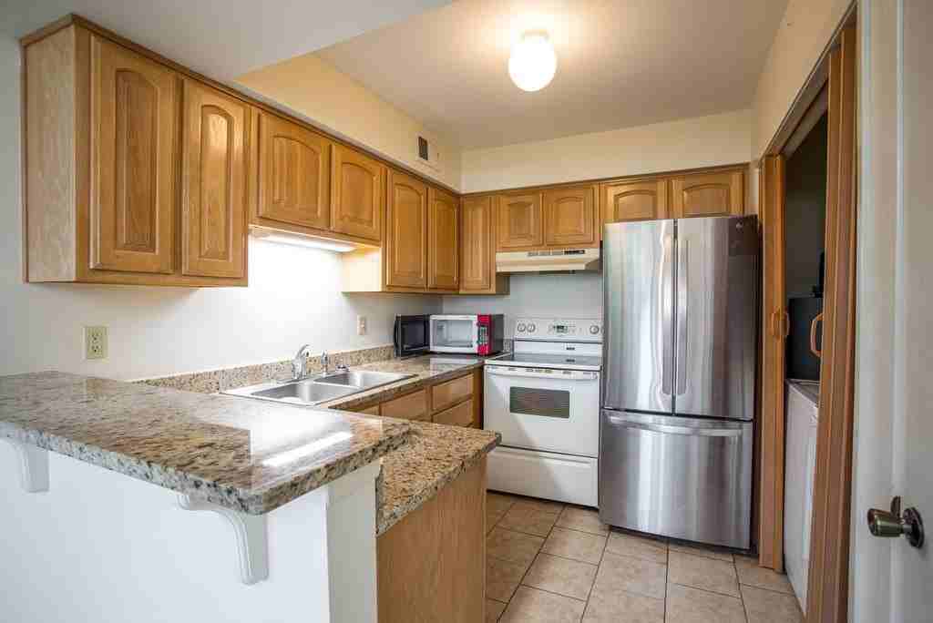 1905 West Ln - Photo 4 of 20