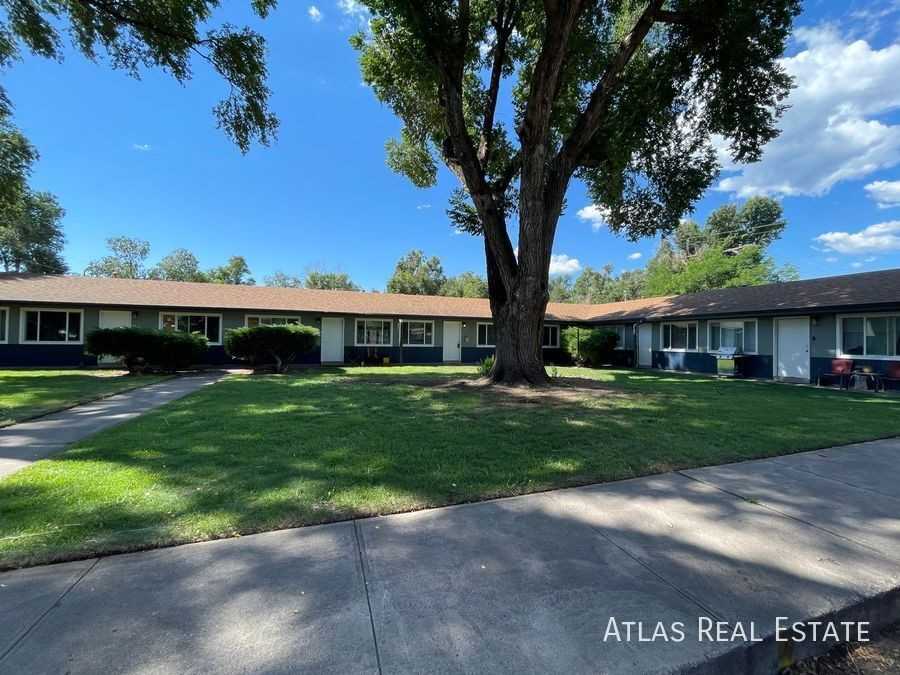 325 May Dr - Photo 5 of 18