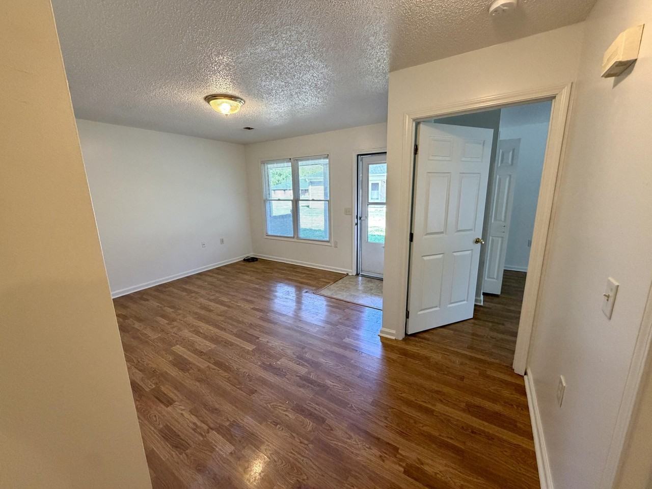 19 Driftwood Cir #2 - Photo 5 of 8