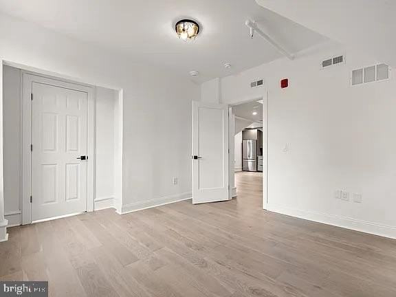 1308 Delaware Ave - Photo 4 of 13