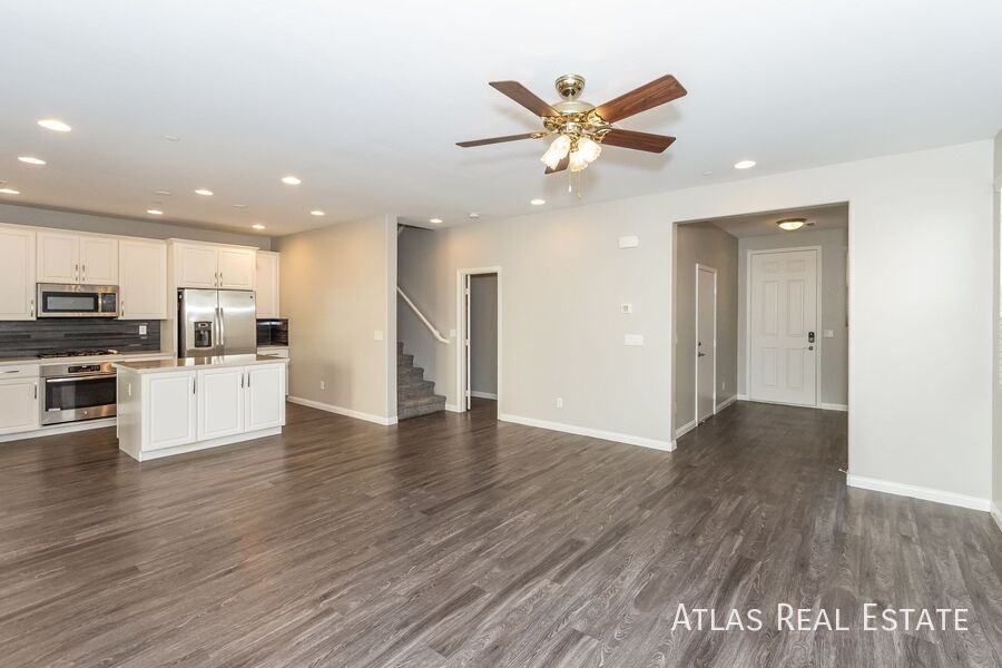 361 Mezzaforte St - Photo 6 of 22