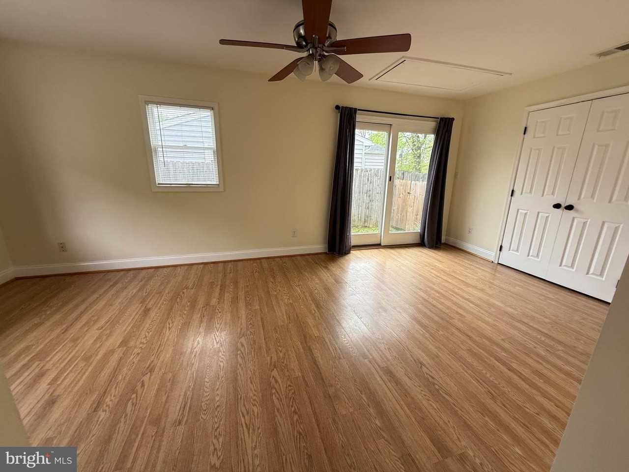 416 Breslin Rd - Photo 7 of 32