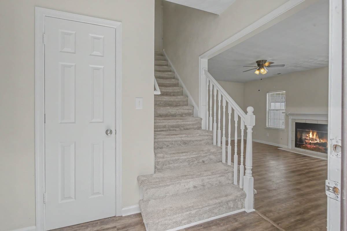 601 Huntly Dr #1 - Photo 6 of 35