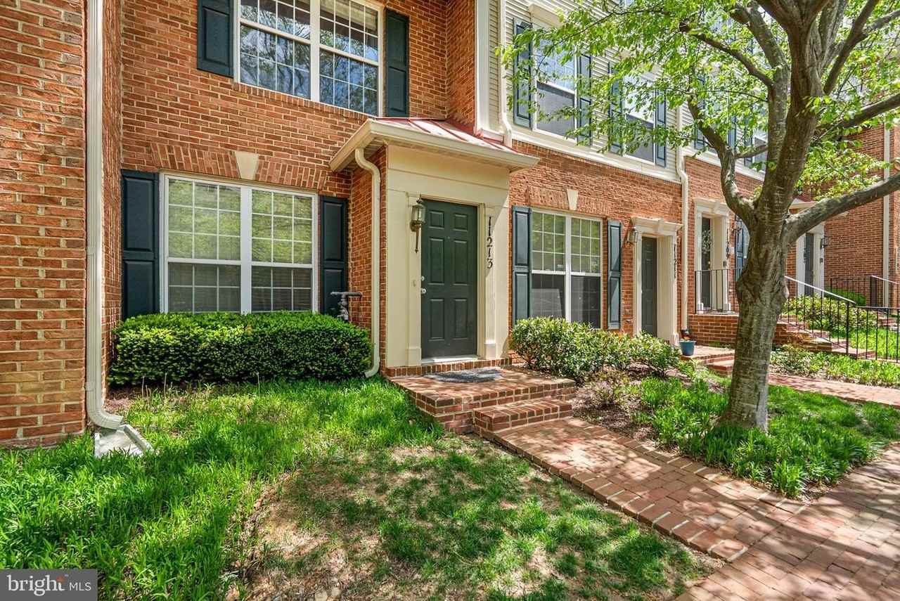 Edson Ln - Photo 3 of 20