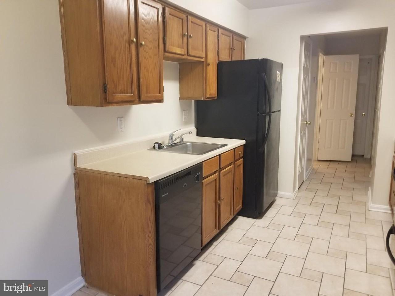 9323 Player Dr - Photo 5 of 20