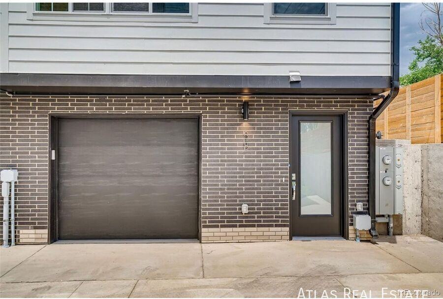 88 Galapago St - Photo 3 of 22