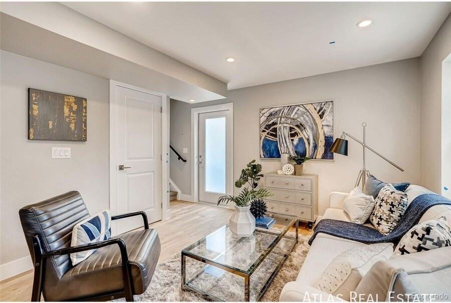 88 Galapago St - Photo 6 of 22