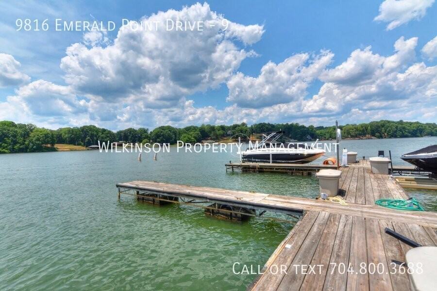 9816 Emerald Point Dr #9 - Photo 5 of 31